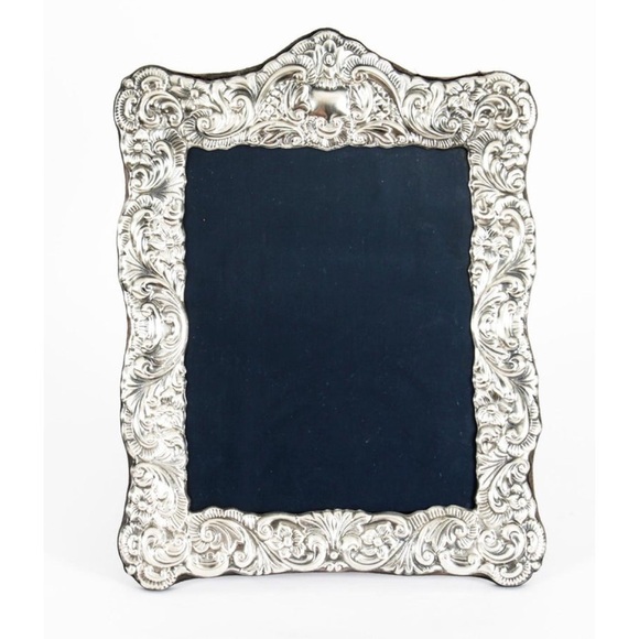 Silver Leaf Picture Frame with Gustav Klimt Print - Picture 3 of 16
